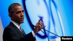 اوباما: امریکا هرگز درباره دین پناهجویان سوال نمی‌کند.