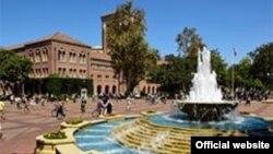 Universidad del Sur de California (USC). Fotografía de la página oficial de la escuela donde se informó de un presunto tiroteo que la policía descartó luego de investigar.