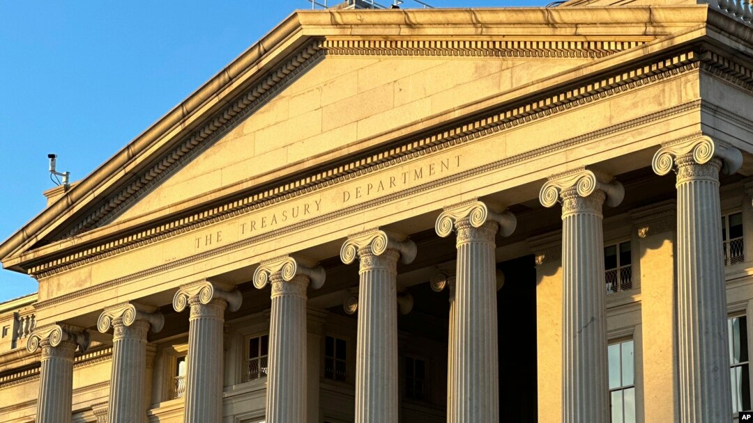 ARCHIVO - Fachada del Departamento del Tesoro de Estados Unidos en Washington. Imagen del 18 de enero de 2023.