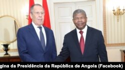 Sergei Lavrov, ministro dos Negócios Estrangeiros da Rússia, e João Lourenço, Presidente de Angola, Luanda, 25 Janeiro 2023