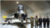 یک جت جنگنده در پایگاه زیرزمینی نیروی هوایی «عقاب ۴۴» در مکانی نامعلوم در ایران - عکس از رویترز