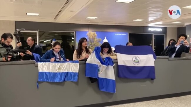 222 presos políticos nicaragüenses liberados por el gobierno de Ortega llegan a EEUU