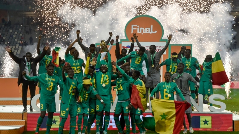 Football: le Sénégal remporte le Championnat d'Afrique des Nations