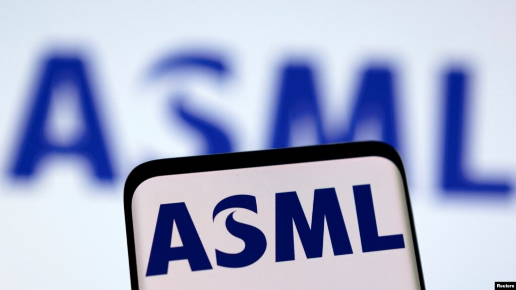 荷兰公司阿斯麦（ASML）是全球最重要的半导体设备生产商。