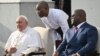 Papa Francis aomba pande zinazozozana katika maeneo yenye migogoro kusitisha mapigano