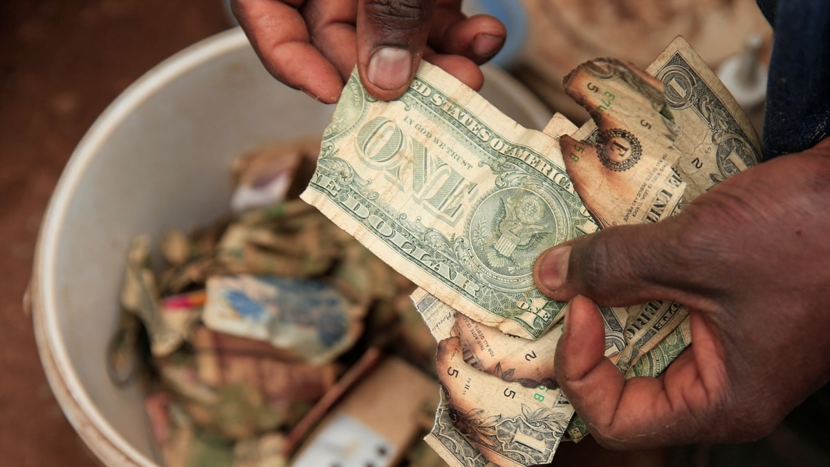 torn-u-s-dollars-get-new-life-in-zimbabwe