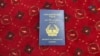 په پاکستان کې افغان کډوال د لاس لیکلي پاسپورت له ستونزې سره مخ دي