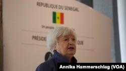 Secretária do Tesouro dos EUA, Janet Yellen, fala numa incubadora para jpvens e mulheres em Dakar, Senegal, 20 Janeiro 2023