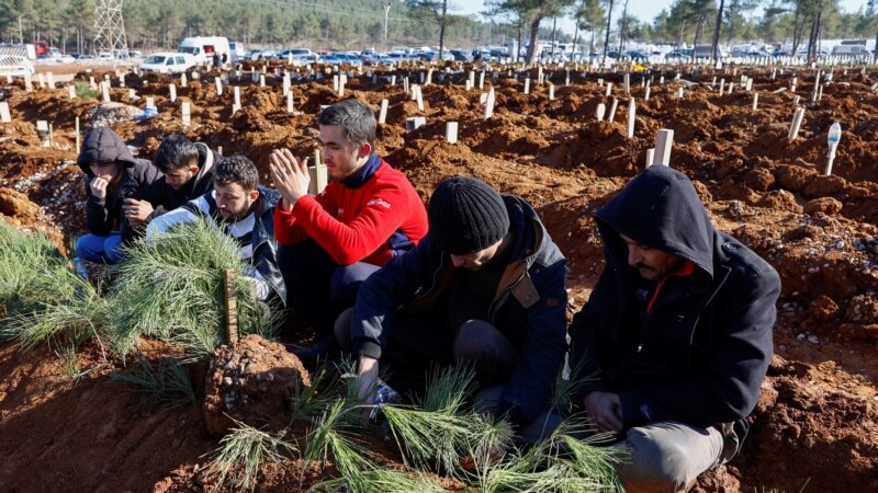 مەرگی زیاتر لە 21 هەزار کەس بەهۆی بومەلەرزەکەوە لە تورکیا و سوریا پشتڕاستکراوەتەوە