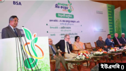 বঙ্গবন্ধু আন্তর্জাতিক সম্মেলন কেন্দ্রে (বিআইসিসি) বাংলাদেশ সীড কংগ্রেসে প্রধান অতিথি হিসেবে বক্তব্য রাখেন কৃষিমন্ত্রী আব্দুর রাজ্জাক। ১১ ফেব্রয়ারি, ২০২৩। 