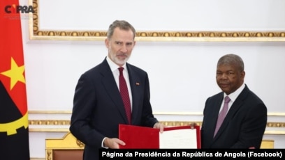 Espanha e Grécia seguem para os 'oitavos' - Rede Angola - Notícias  independentes sobre Angola