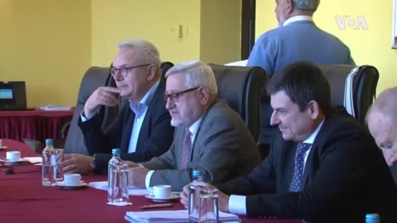 Политичарите да ја остават комисијата да работи независно, вели Ѓорѓиев