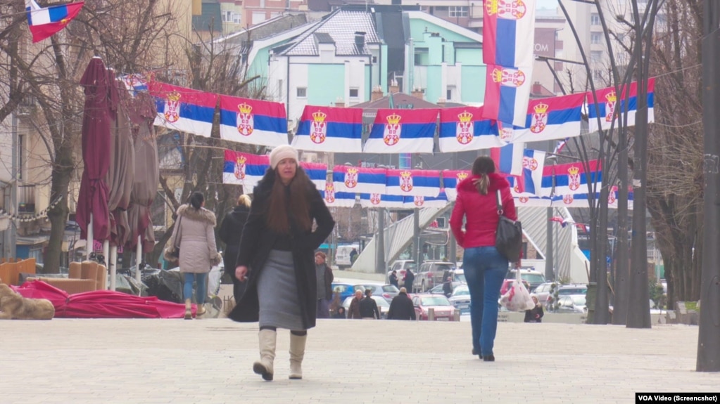 Kosovë, serbët dhe shqiptarët të ndarë për çështjen e Asociacionit