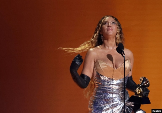 FILE - Beyonce accepts the award for Best Dance/Electronic Music Album for "Renaissance" during the 65th Annual Grammy Awards in Los Angeles, California, U.S., February 5, 2023. (REUTERS/Mario Anzuoni)