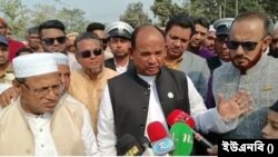 বাংলাদেশের রেলপথ মন্ত্রী নূরুল ইসলাম সুজন 