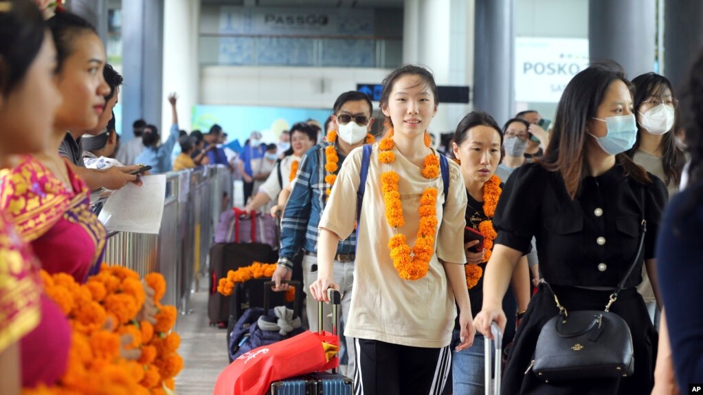 Bali Terima Penerbangan Perdana dari Shenzhen-Image-1