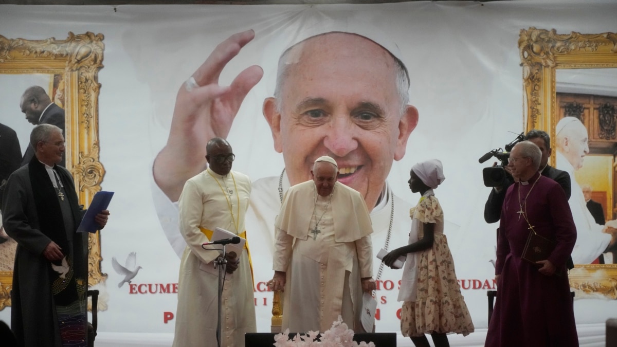 Pope Francis Implores Clergy to Raise Voices Against Injustice - Vimarsana News