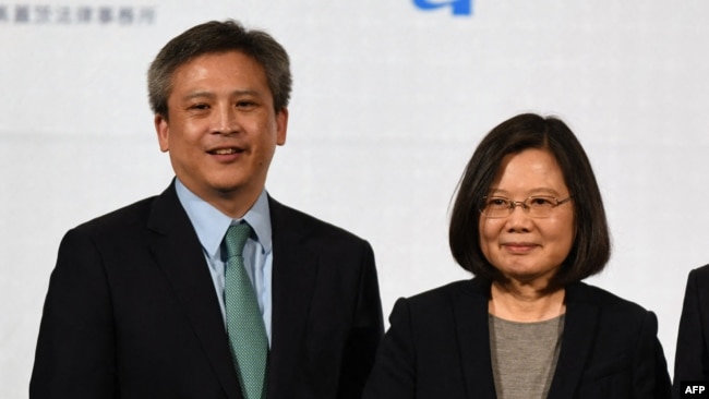 Ông Kin Moy và Tổng thống Đài Loan Thái Anh Văn tại Đài Bắc, ngày 21/3/2018.