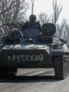 Konvoj ruskih oklopnih vozila u oblasti Volnovahe, mart 2022.