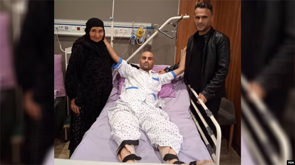 میثم پیرفلک در بیمارستان