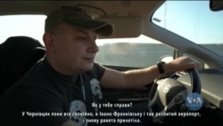 Історія працівника швидкої допомоги з Нью-Йорка, який збирає амуніцію для України. Відео 