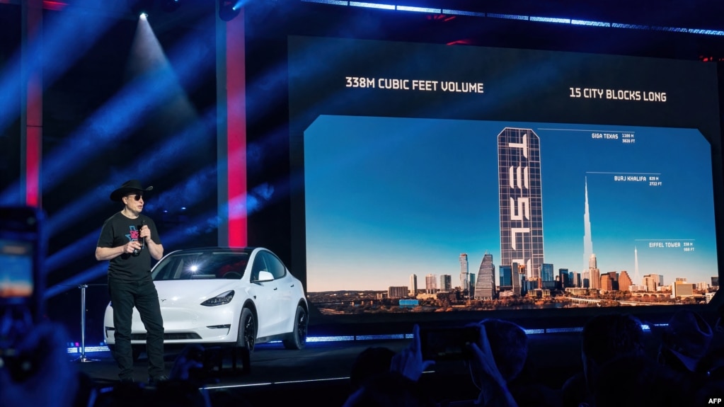 Tesla Motors CEO Elon Musk speaks at the company's Giga Texas manufacturing "Cyber Rodeo" grand opening party on April 7, 2022 in Austin, Texas. Tesla welcomed electric car lovers to Texas on April 7 for a huge party inaugurating its massive new factory. 