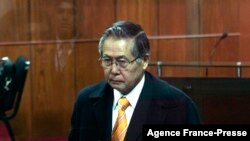 El expresidente Alberto Fujimori en una corte en Lima, Perú, el 13 de julio de 2009.