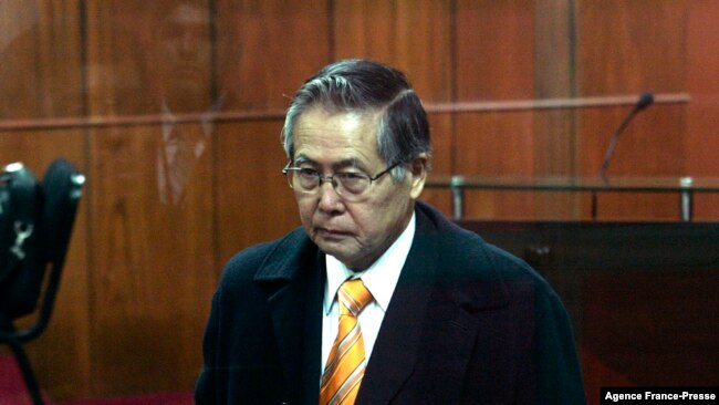 El expresidente Alberto Fujimori en una corte en Lima, Perú, el 13 de julio de 2009.