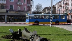 FLASHPOINT UKRAINE: Dozens dead in train station attack 