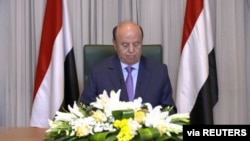압드라보 만수르 하디 예멘 대통령이 7일 권한 이양을 발표하고 있다.