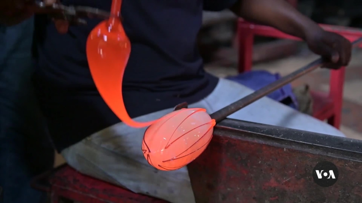 Kenyan company turns glass waste into artisanal products