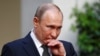 Perang dan Ekonomi Pertaruhkan Pamor Putin Sebagai Pemimpin 