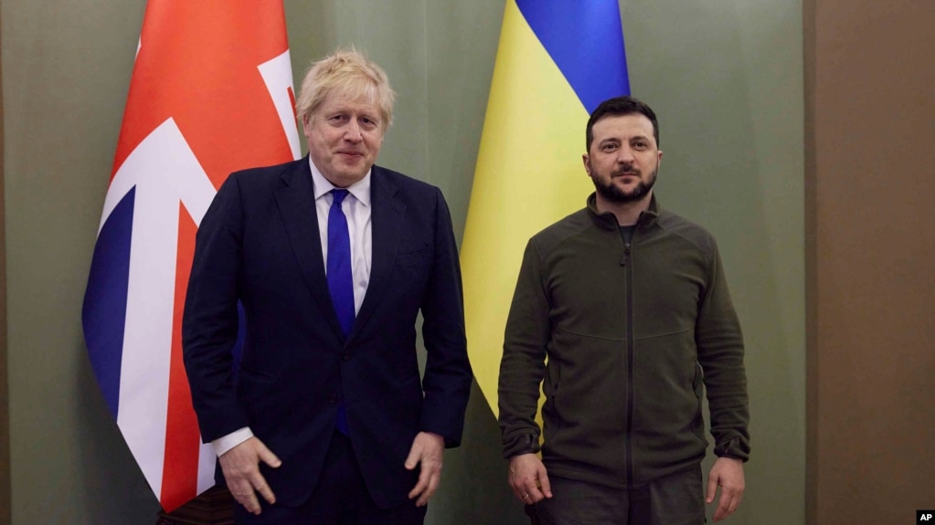 英国首相约翰逊在乌克兰首都基辅会晤乌克兰总统泽连斯基（2022年4月9日）