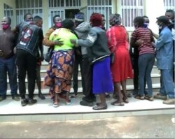 People visiting freed hostages in Bamenda, Apr. 19, 2021. (Moki Edwin Kindzeka/VOA)