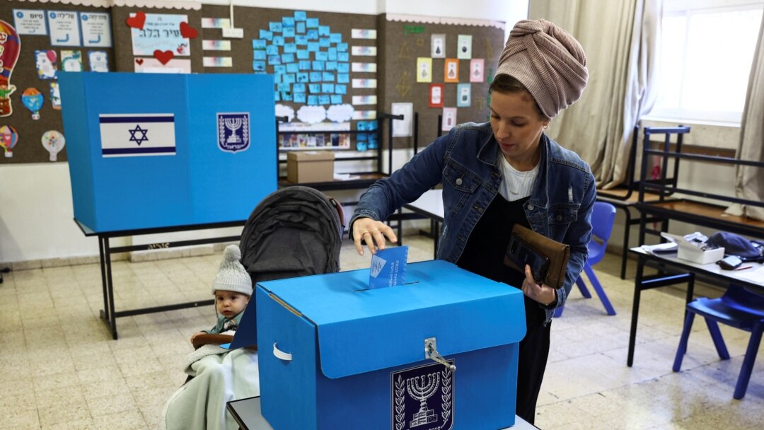 06c10000-0aff-0242-6529-