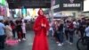 Reportase Weekend: Pertunjukan "Indopop" di Times Square, NYC, Restoran Milik Diaspora Indonesia di Kota Kecil AS