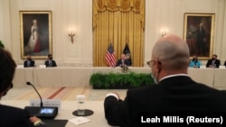 25 Ağustos 2021 - ABD Başkanı Joe Biden Beyaz Saray'da ulusal güvenlik ekibi ve özel sektörden teknoloji devlerinin liderleriyle biraraya geldi
