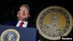 Trump critique la Chine à la reprise des négociations