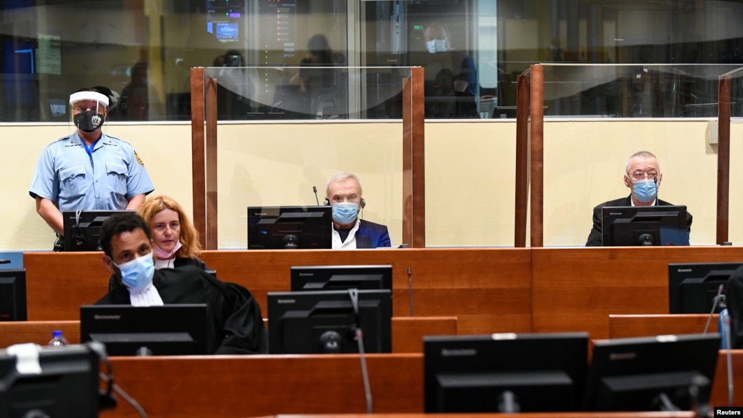 Jovica Stanišić i Franko Simatović tokom izricanja presude, 30. juni 2021. REUTERS/Piroschka van de Wouw/Pool