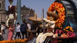 México celebra hoy el Día de los Muertos entre tradiciones y
delicias gastronómicas