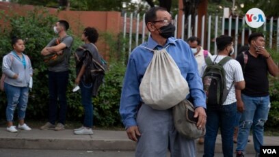 Más de cien mil nicaraguenses han salido del país tras la crisis política que inició en 2018. Foto VOA.jpg
