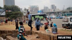 Abapolisi batambagira i Addis Ababa umurwa mukuru wa Etiyopiya