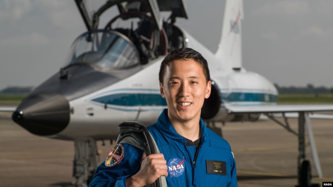 Jonny Kim, ứng cử viên phi hành gia của NASA năm 2017. (Hình: NASA / Robert Markowitz [Public domain], via Wikimedia Commons)