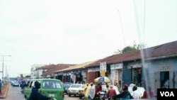 Pusat kota Jos, Nigeria tengah di mana sering terjadi bentrokan agama dan etnis.