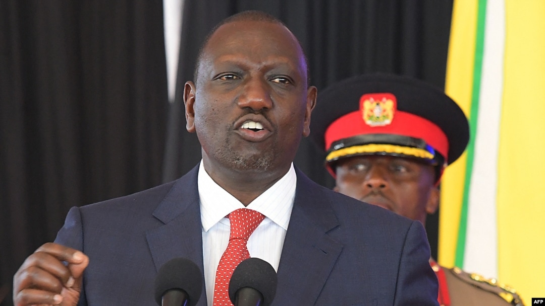 Prezida wa Kenya, William Ruto mu kirimba c'umukuru w'igihugu i Nairobi, kw'itariki ya 27/10/2022 