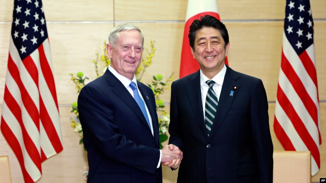 Sakataren Tsaron Amurka, Jim Mattis da Firai Ministan Japan Shinzo Abe
