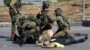巴勒斯坦人假扮记者袭击以军