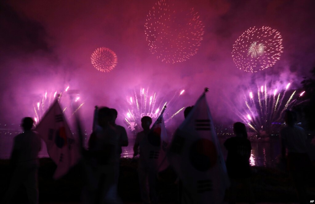 Olympics May Help South Korea Overcome Political Problems - Voice of America