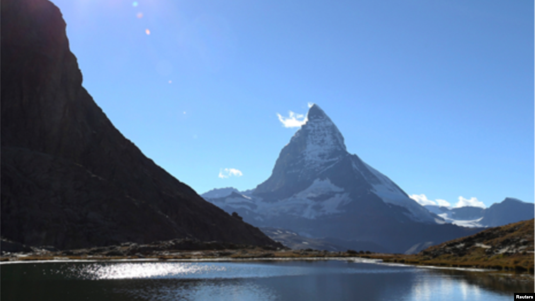 Pegunungan Matterhorn di Swiss.