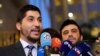 叙利亚反对派代表团一成会员在哈萨克斯坦首都对媒体讲话（20170123）